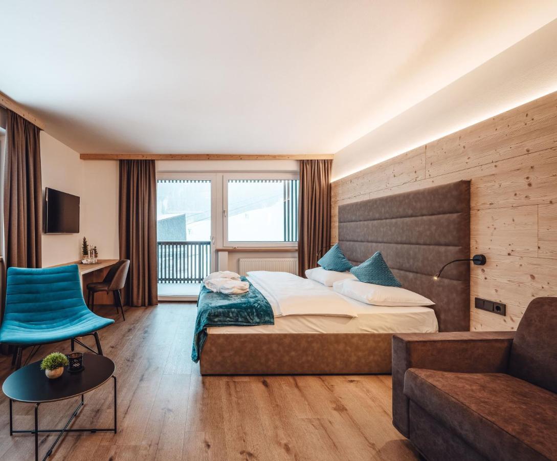 Hotel Plan De Gralba - Das Berghotel Сельва-ди-Валь-Гардена Экстерьер фото